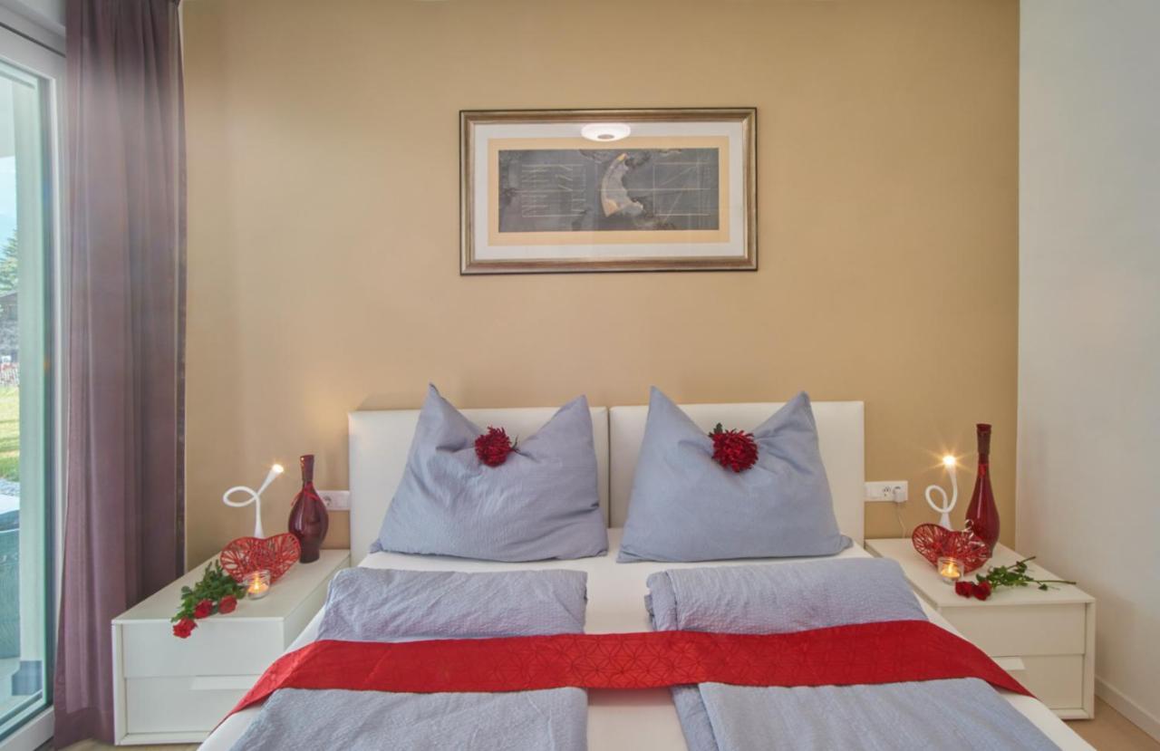 Penthouse & Garden - Luxury Apartment Postal / Burgstall Εξωτερικό φωτογραφία