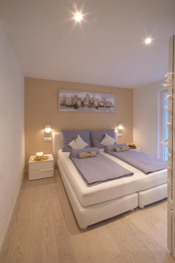 Penthouse & Garden - Luxury Apartment Postal / Burgstall Εξωτερικό φωτογραφία