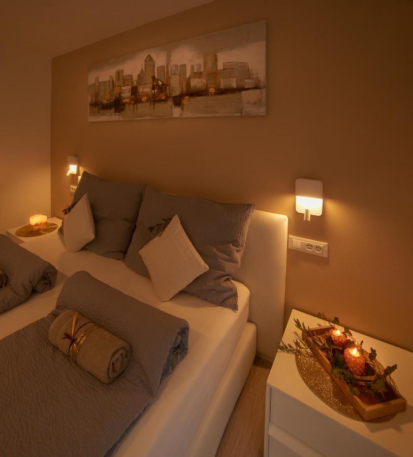 Penthouse & Garden - Luxury Apartment Postal / Burgstall Εξωτερικό φωτογραφία