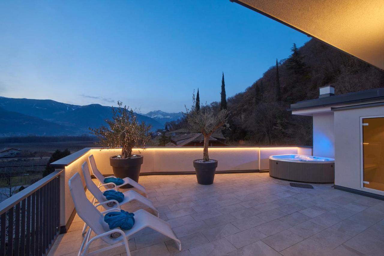 Penthouse & Garden - Luxury Apartment Postal / Burgstall Εξωτερικό φωτογραφία